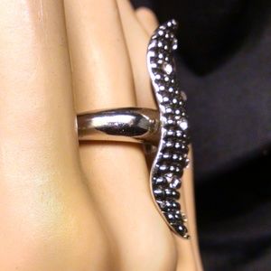 Unique Rhinestones Sexy Cocktail Ring